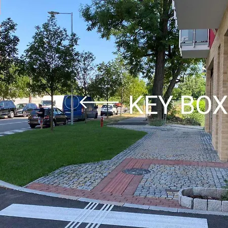 New Cozy 2 Pink 058 * Bratislava